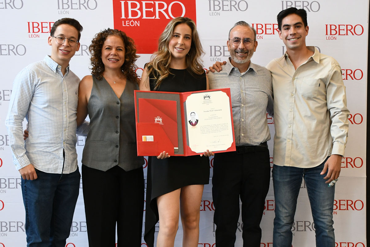 web-entrega-de-titulos_2.jpg